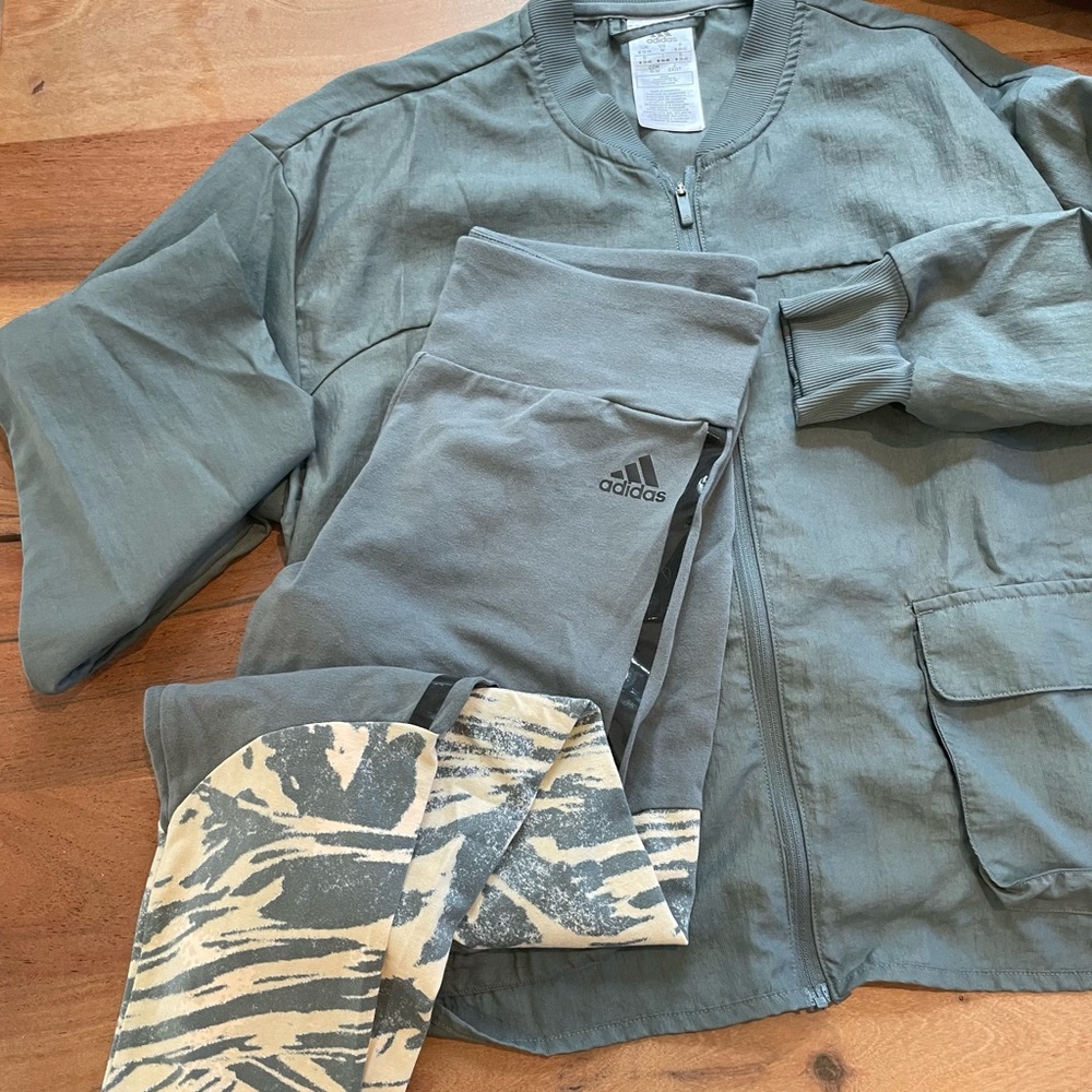 Womens Adidas set, jacket and leggings